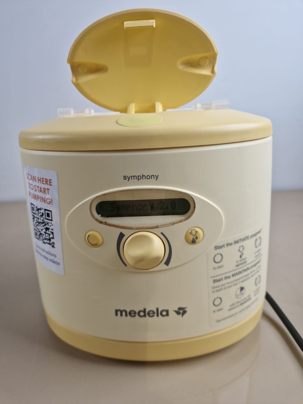 medela symphony 2.0 breast pump with bottle holder and programming card 2.0 - Image 3